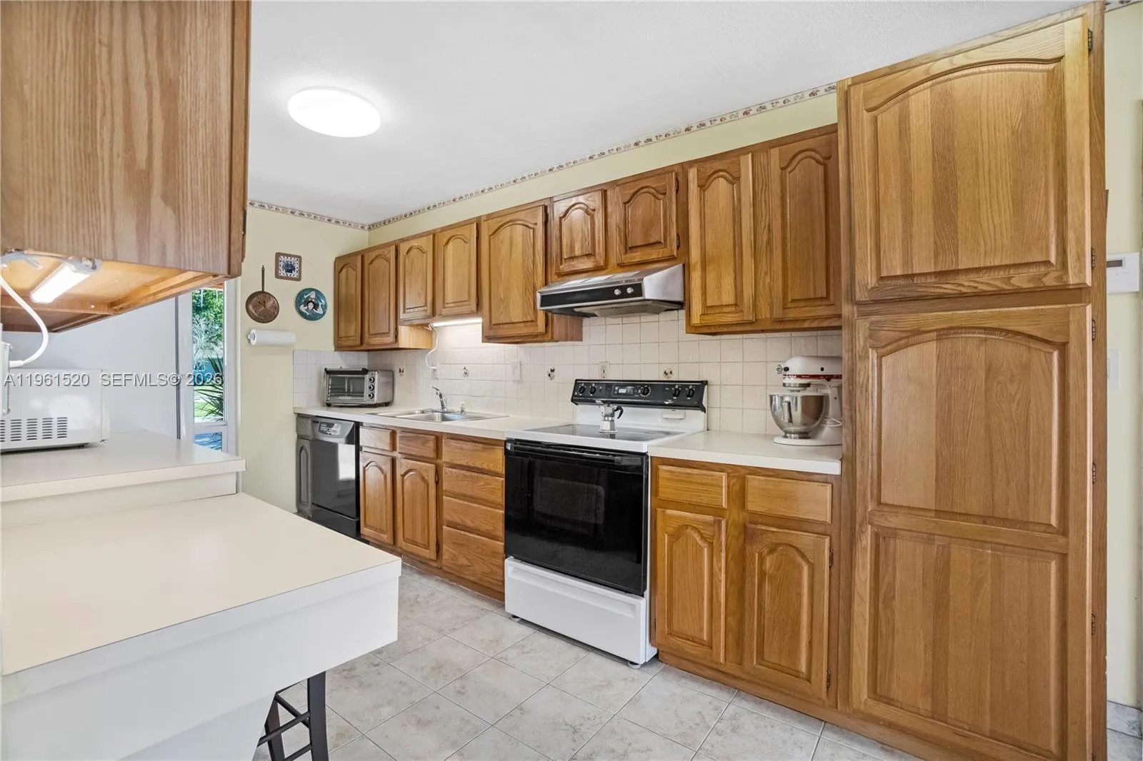 612 N 46th Ave, Hollywood, Florida 33021, Hollywood, Florida 33021, 3 Bedrooms Bedrooms, ,2 BathroomsBathrooms,Residential,For Sale,612 N 46th Ave, Hollywood, Florida 33021,A11961520