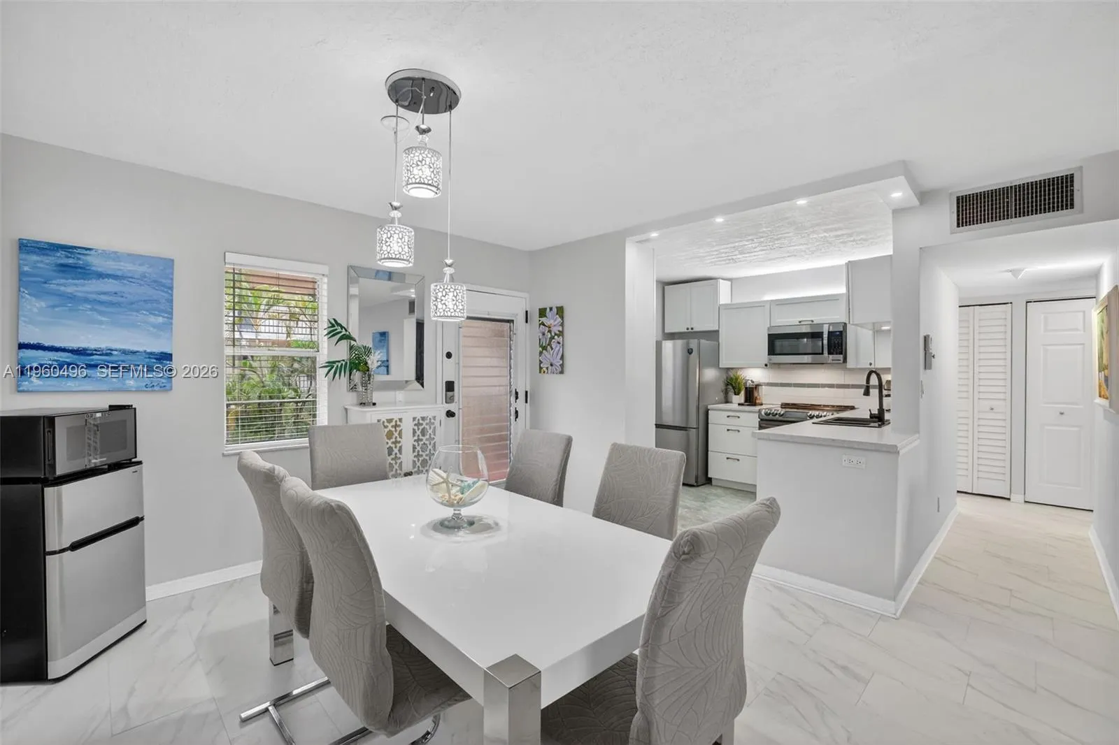 2801 Somerset Dr 205, Lauderdale Lakes, Florida 33, Lauderdale Lakes, Florida 33311, 1 Bedroom Bedrooms, ,1 BathroomBathrooms,Residential,For Sale,2801 Somerset Dr 205, Lauderdale Lakes, Florida 33,A11960496