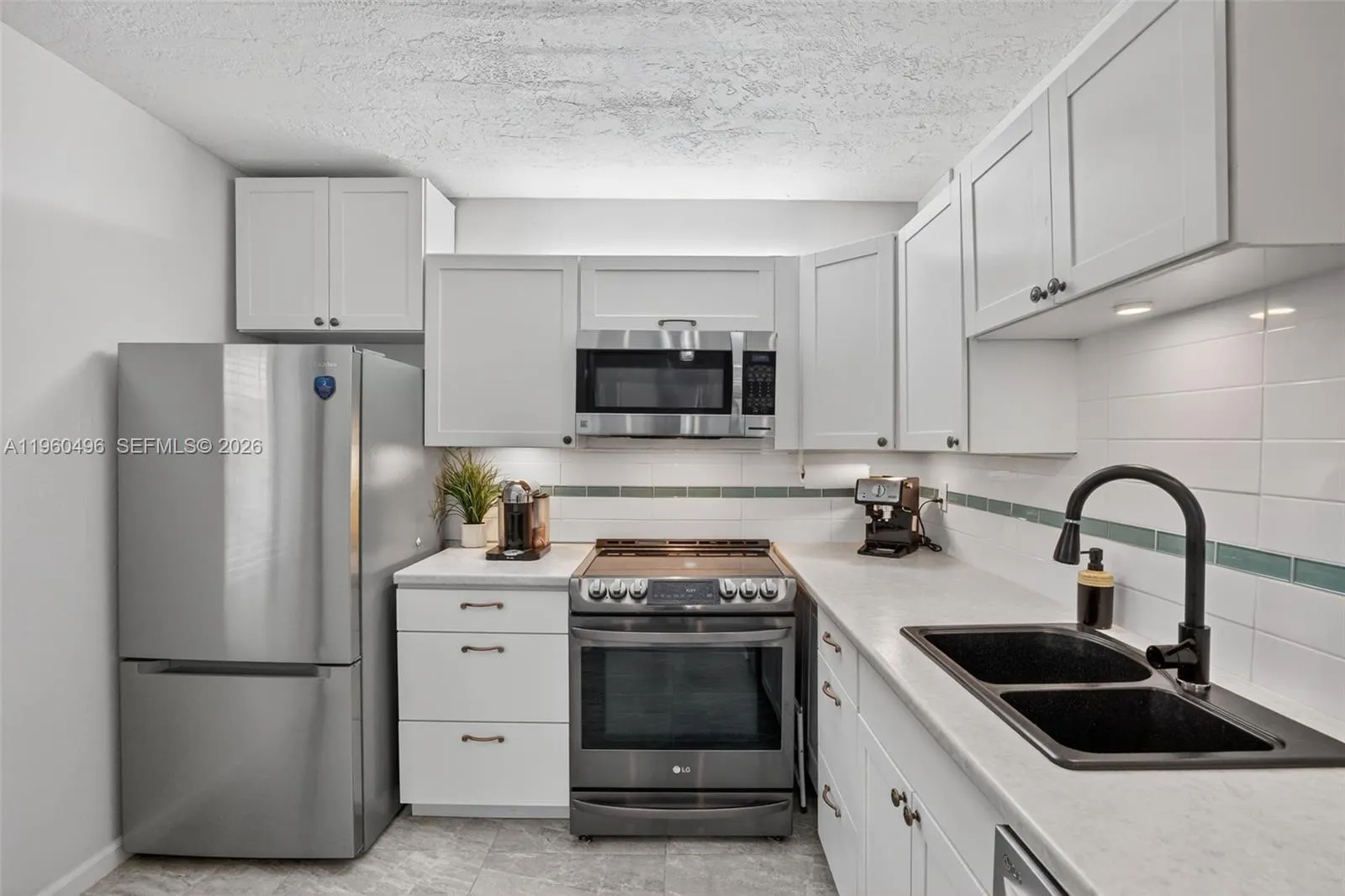 2801 Somerset Dr 205, Lauderdale Lakes, Florida 33, Lauderdale Lakes, Florida 33311, 1 Bedroom Bedrooms, ,1 BathroomBathrooms,Residential,For Sale,2801 Somerset Dr 205, Lauderdale Lakes, Florida 33,A11960496