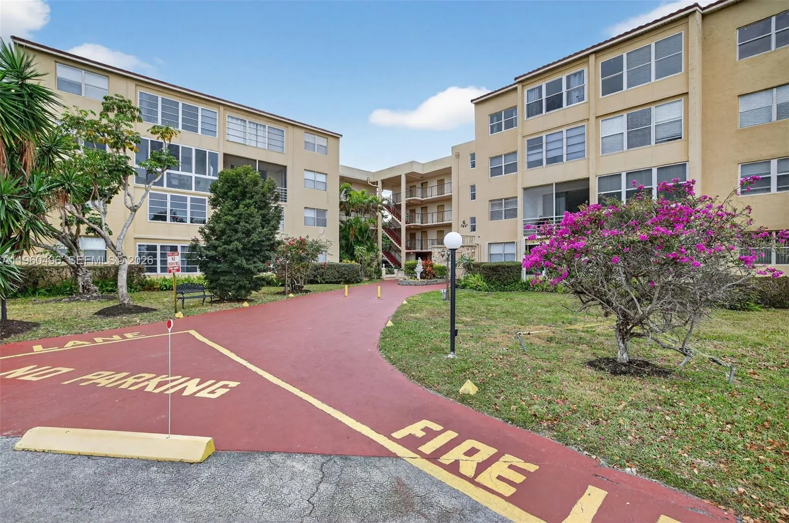 2801 Somerset Dr 205, Lauderdale Lakes, Florida 33, Lauderdale Lakes, Florida 33311, 1 Bedroom Bedrooms, ,1 BathroomBathrooms,Residential,For Sale,2801 Somerset Dr 205, Lauderdale Lakes, Florida 33,A11960496