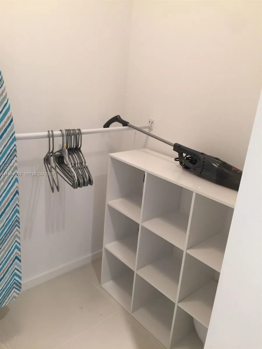 5300 Paseo Blvd 410, Doral, Florida 33178, Doral, Florida 33178, 1 Bedroom Bedrooms, ,1 BathroomBathrooms,Residential Lease,For Rent,5300 Paseo Blvd 410, Doral, Florida 33178,A11964902