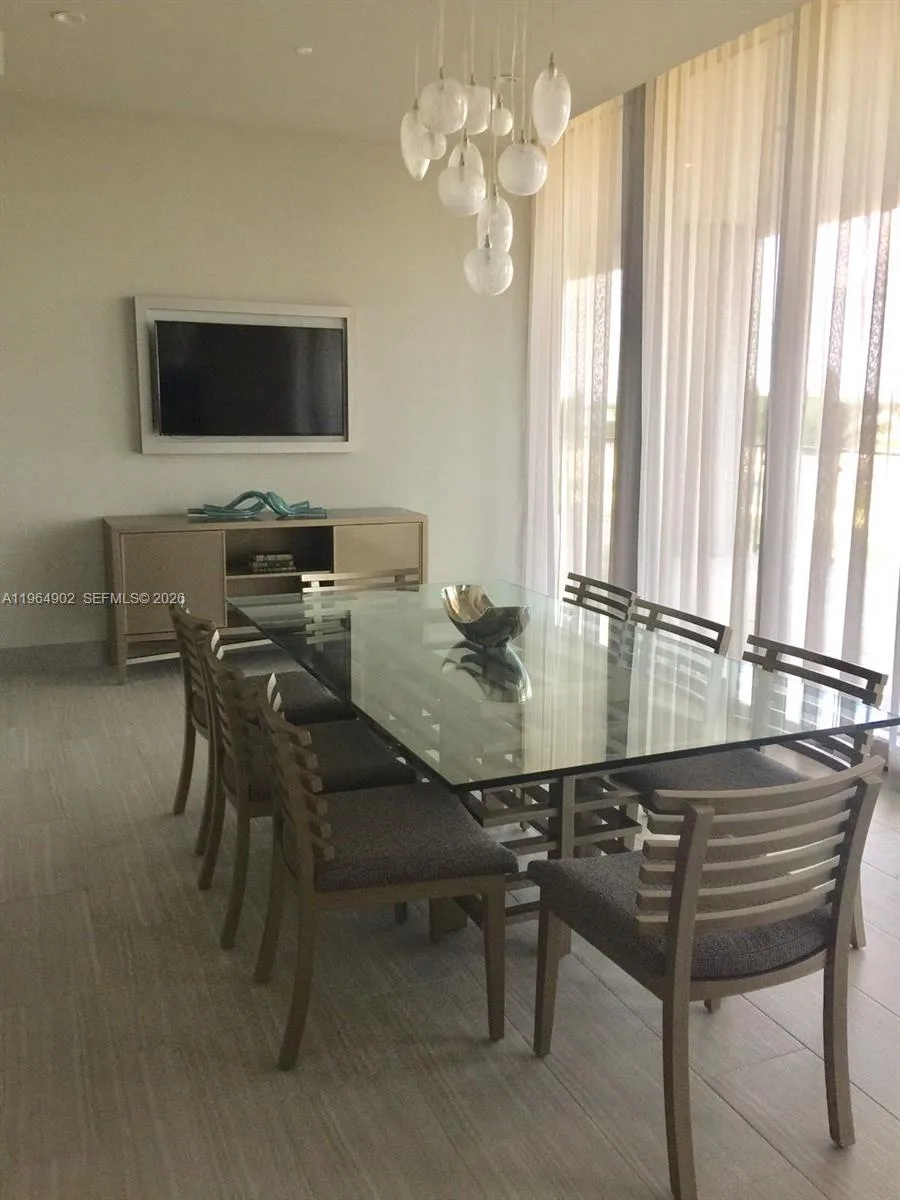5300 Paseo Blvd 410, Doral, Florida 33178, Doral, Florida 33178, 1 Bedroom Bedrooms, ,1 BathroomBathrooms,Residential Lease,For Rent,5300 Paseo Blvd 410, Doral, Florida 33178,A11964902