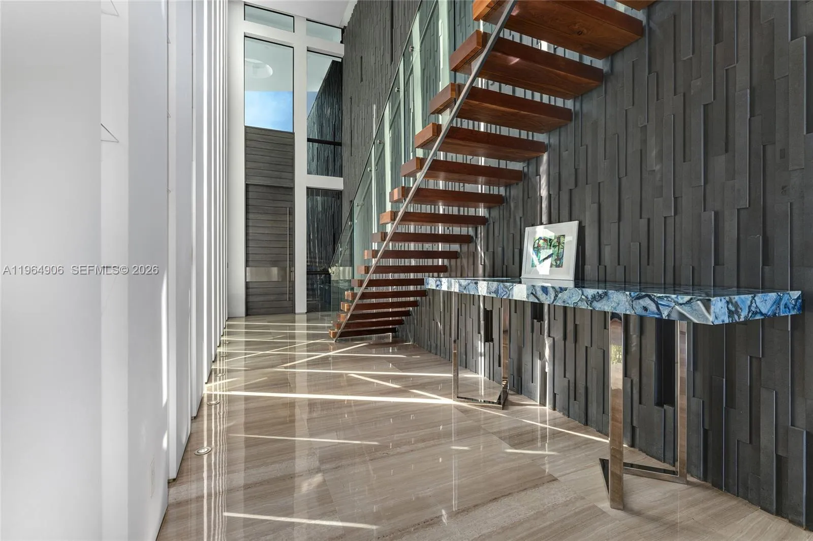 528 Lakeview Ct, Miami Beach, Florida 33140, Miami Beach, Florida 33140, 5 Bedrooms Bedrooms, ,7 BathroomsBathrooms,Residential Lease,For Rent,528 Lakeview Ct, Miami Beach, Florida 33140,A11964906