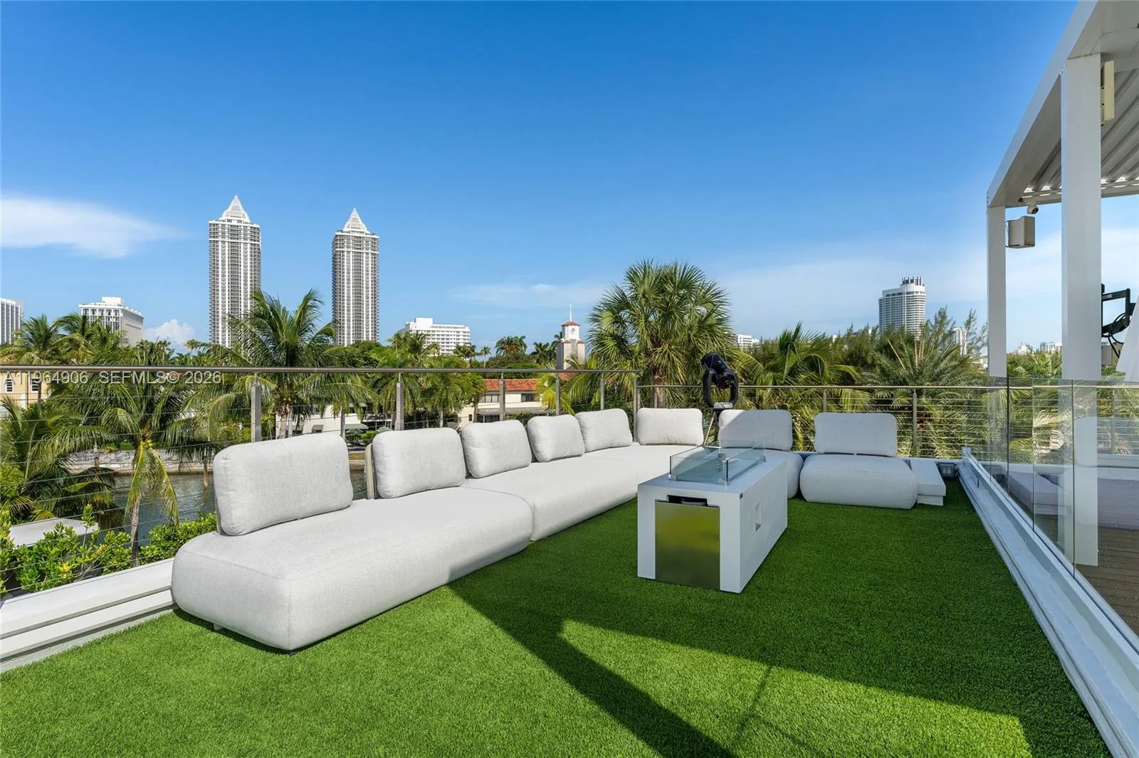 528 Lakeview Ct, Miami Beach, Florida 33140, Miami Beach, Florida 33140, 5 Bedrooms Bedrooms, ,7 BathroomsBathrooms,Residential Lease,For Rent,528 Lakeview Ct, Miami Beach, Florida 33140,A11964906