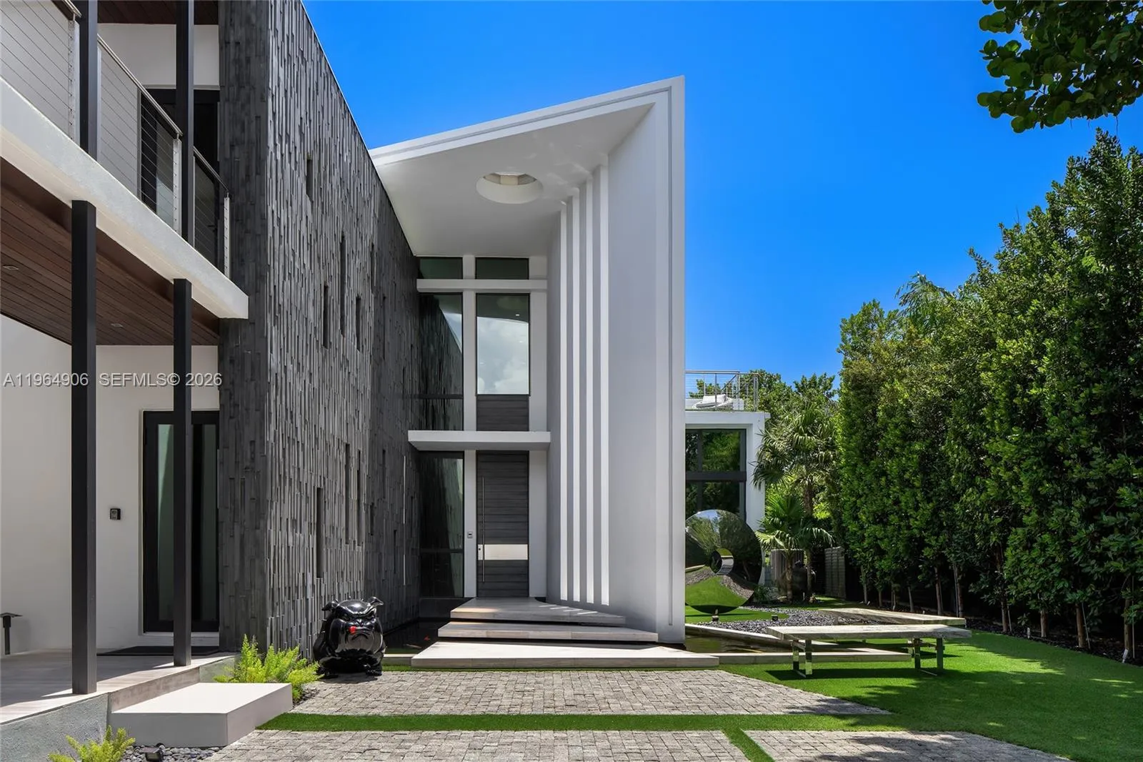528 Lakeview Ct, Miami Beach, Florida 33140, Miami Beach, Florida 33140, 5 Bedrooms Bedrooms, ,7 BathroomsBathrooms,Residential Lease,For Rent,528 Lakeview Ct, Miami Beach, Florida 33140,A11964906