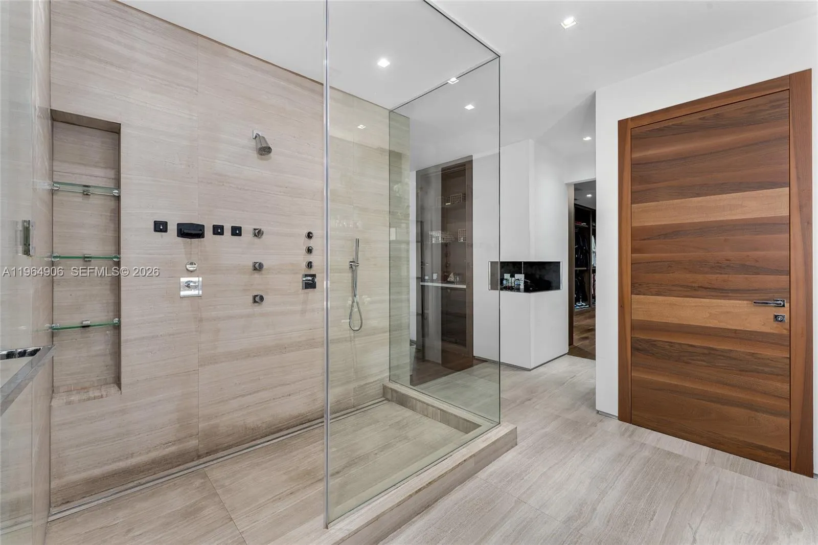 528 Lakeview Ct, Miami Beach, Florida 33140, Miami Beach, Florida 33140, 5 Bedrooms Bedrooms, ,7 BathroomsBathrooms,Residential Lease,For Rent,528 Lakeview Ct, Miami Beach, Florida 33140,A11964906