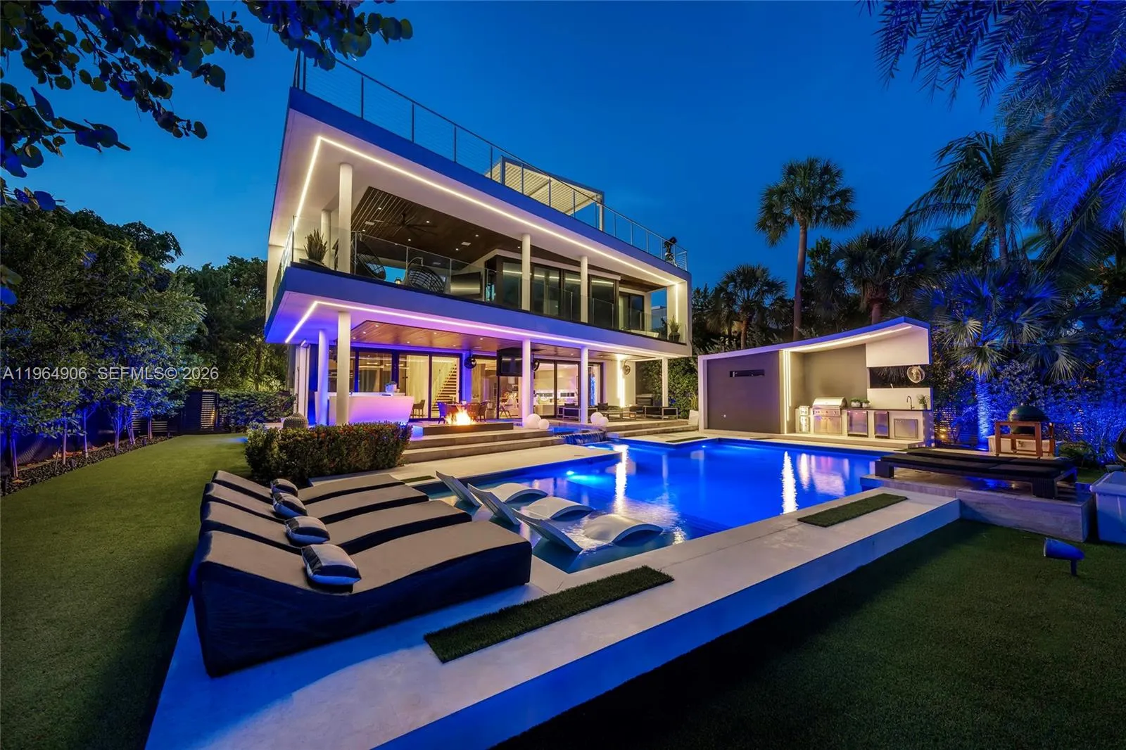 528 Lakeview Ct, Miami Beach, Florida 33140, Miami Beach, Florida 33140, 5 Bedrooms Bedrooms, ,7 BathroomsBathrooms,Residential Lease,For Rent,528 Lakeview Ct, Miami Beach, Florida 33140,A11964906