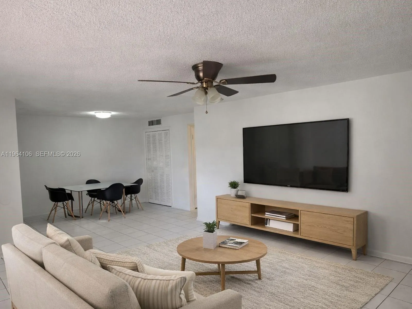 4731 Nw 10th Ct 210, Plantation, Florida 33313, Plantation, Florida 33313, 1 Bedroom Bedrooms, ,1 BathroomBathrooms,Residential Lease,For Rent,4731 Nw 10th Ct 210, Plantation, Florida 33313,A11964106