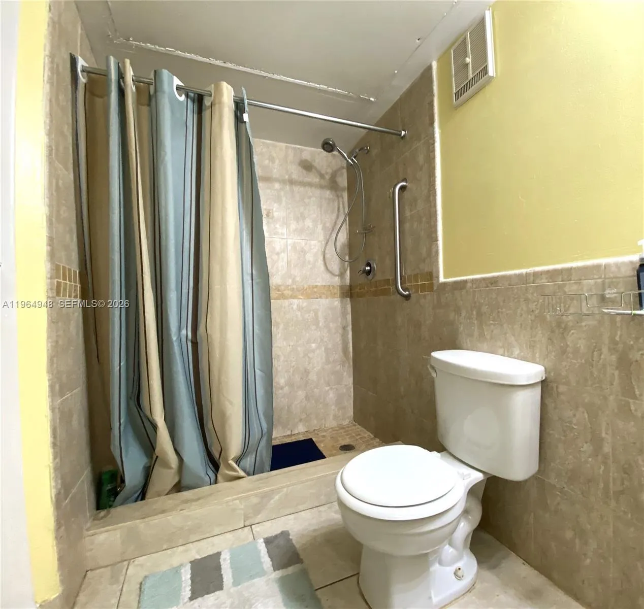 17500 Nw 67th Ct E-19, Hialeah, Florida 33015, Hialeah, Florida 33015, 1 Bedroom Bedrooms, ,1 BathroomBathrooms,Residential,For Sale,17500 Nw 67th Ct E-19, Hialeah, Florida 33015,A11964948