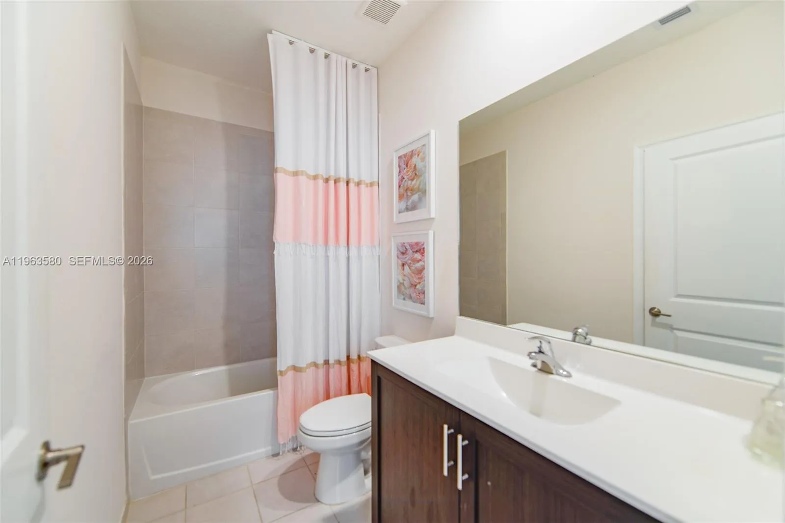 20814 Ne 5th Ct 20814, Miami, Florida 33179, Miami, Florida 33179, 3 Bedrooms Bedrooms, ,3 BathroomsBathrooms,Residential Lease,For Rent,20814 Ne 5th Ct 20814, Miami, Florida 33179,A11963580