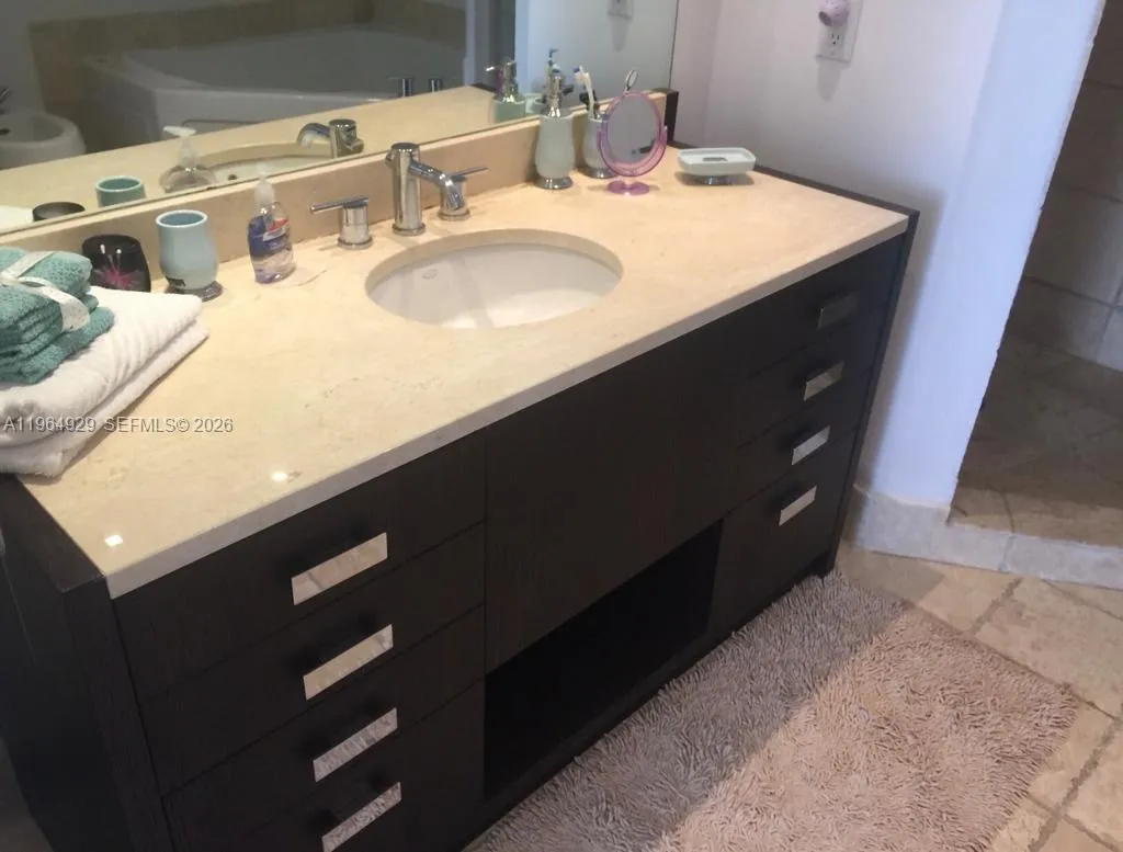 18201 Collins Ave 903, Sunny Isles Beach, Florida, Sunny Isles Beach, Florida 33160, 1 Bedroom Bedrooms, ,1 BathroomBathrooms,Residential Lease,For Rent,18201 Collins Ave 903, Sunny Isles Beach, Florida ,A11964929