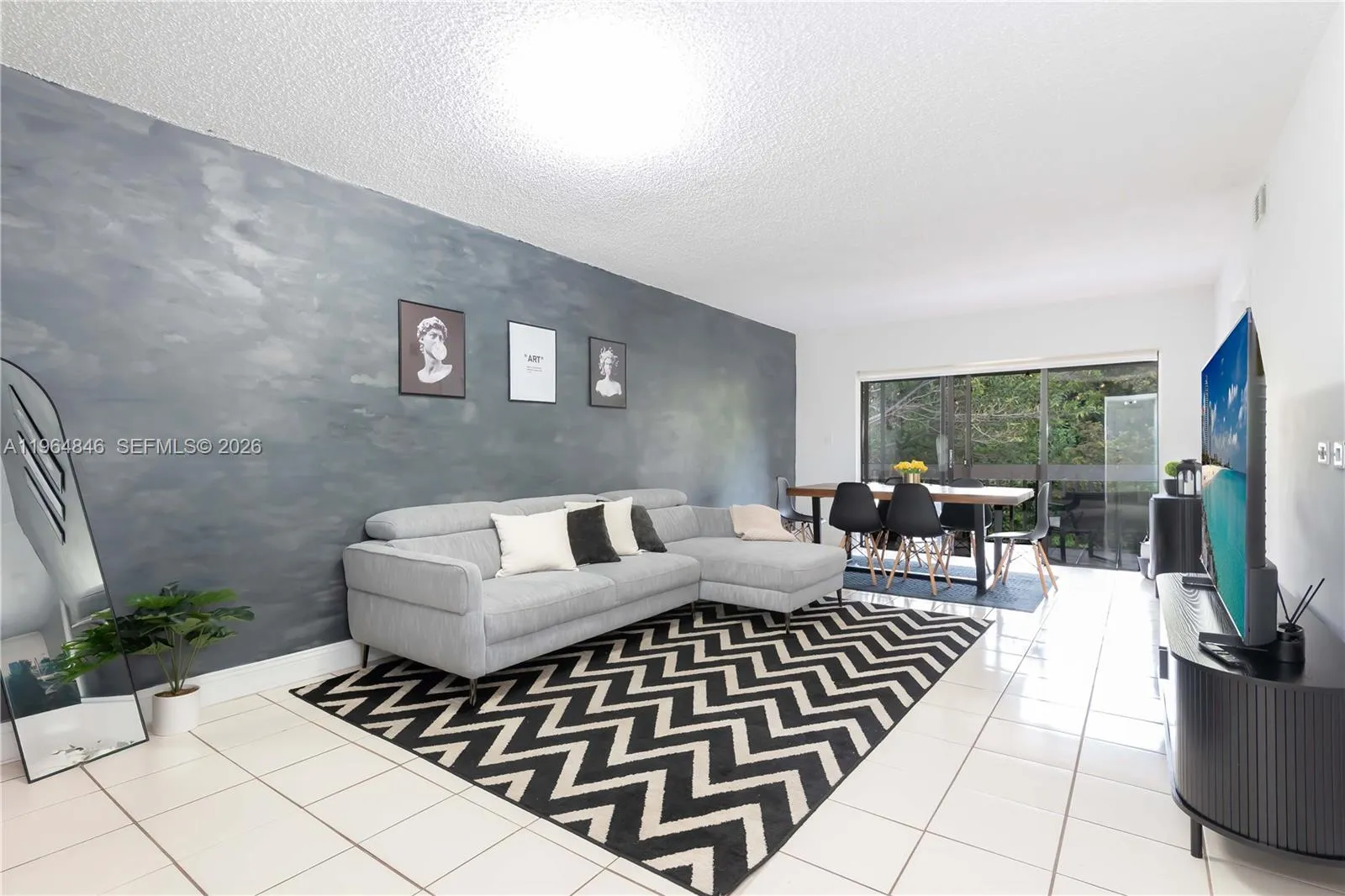 8885 Fontainebleau Blvd 205, Miami, Florida 33172, Miami, Florida 33172, 2 Bedrooms Bedrooms, ,1 BathroomBathrooms,Residential,For Sale,8885 Fontainebleau Blvd 205, Miami, Florida 33172,A11964846