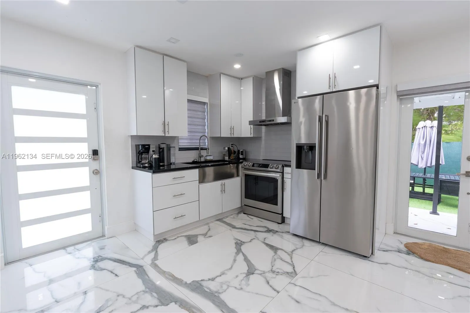 2840 Nw 13th St, Miami, Florida 33125, Miami, Florida 33125, ,Residential Income,For Sale,2840 Nw 13th St, Miami, Florida 33125,A11962134