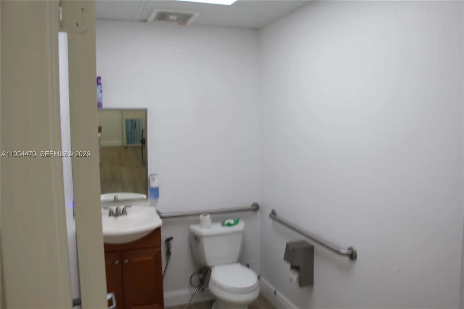 Pompano Beach, Florida 33069, ,Business Opportunity,For Sale,A11954479