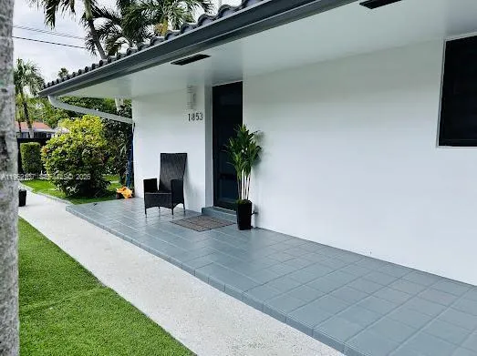 1851 Nw 22nd Pl, Miami, Florida 33125, Miami, Florida 33125, ,Residential Income,For Sale,1851 Nw 22nd Pl, Miami, Florida 33125,A11962107