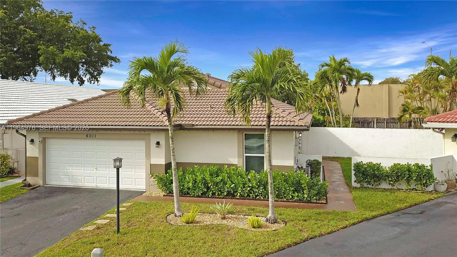 Davie, Florida 33331, 3 Bedrooms Bedrooms, ,2 BathroomsBathrooms,Residential Lease,For Rent,A11964976