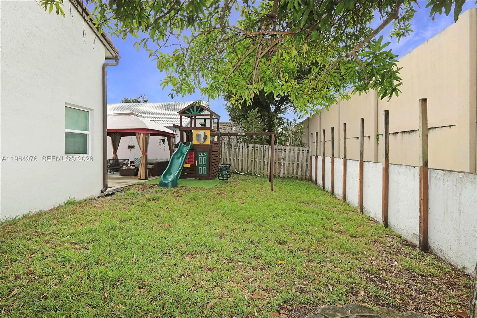 Davie, Florida 33331, 3 Bedrooms Bedrooms, ,2 BathroomsBathrooms,Residential Lease,For Rent,A11964976