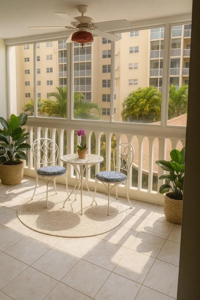 610 Ne 12th Ave 308, Hallandale Beach, Florida 330, Hallandale Beach, Florida 33009, 2 Bedrooms Bedrooms, ,2 BathroomsBathrooms,Residential,For Sale,610 Ne 12th Ave 308, Hallandale Beach, Florida 330,A11965026