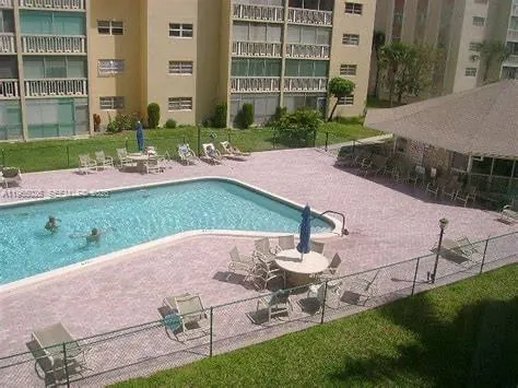 610 Ne 12th Ave 308, Hallandale Beach, Florida 330, Hallandale Beach, Florida 33009, 2 Bedrooms Bedrooms, ,2 BathroomsBathrooms,Residential,For Sale,610 Ne 12th Ave 308, Hallandale Beach, Florida 330,A11965026