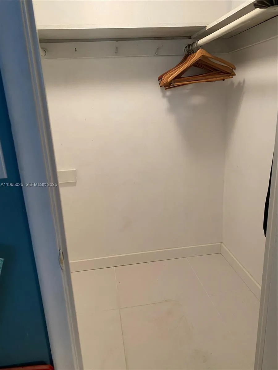 610 Ne 12th Ave 308, Hallandale Beach, Florida 330, Hallandale Beach, Florida 33009, 2 Bedrooms Bedrooms, ,2 BathroomsBathrooms,Residential,For Sale,610 Ne 12th Ave 308, Hallandale Beach, Florida 330,A11965026