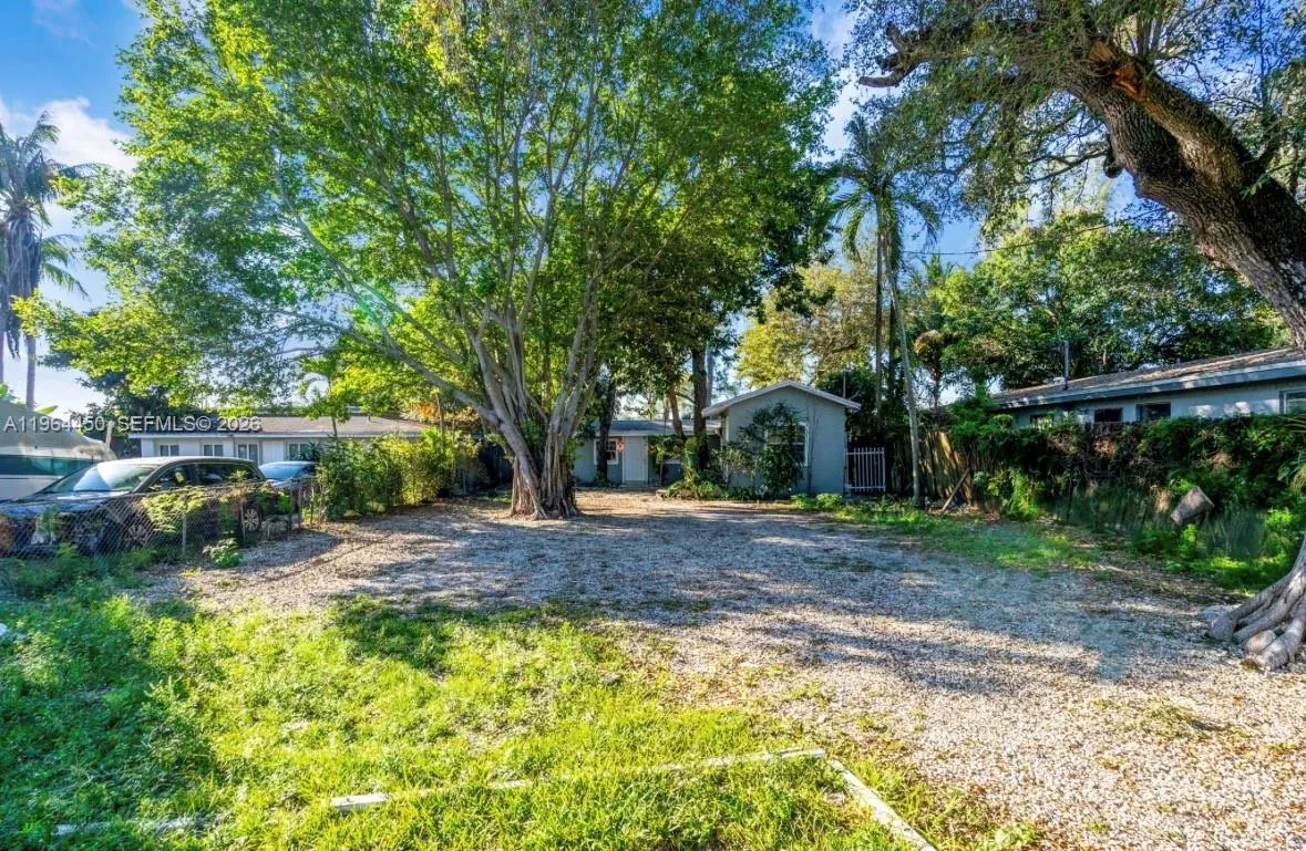 914 Nw 80th St, Miami, Florida 33150, Miami, Florida 33150, ,Residential Income,For Sale,914 Nw 80th St, Miami, Florida 33150,A11964450