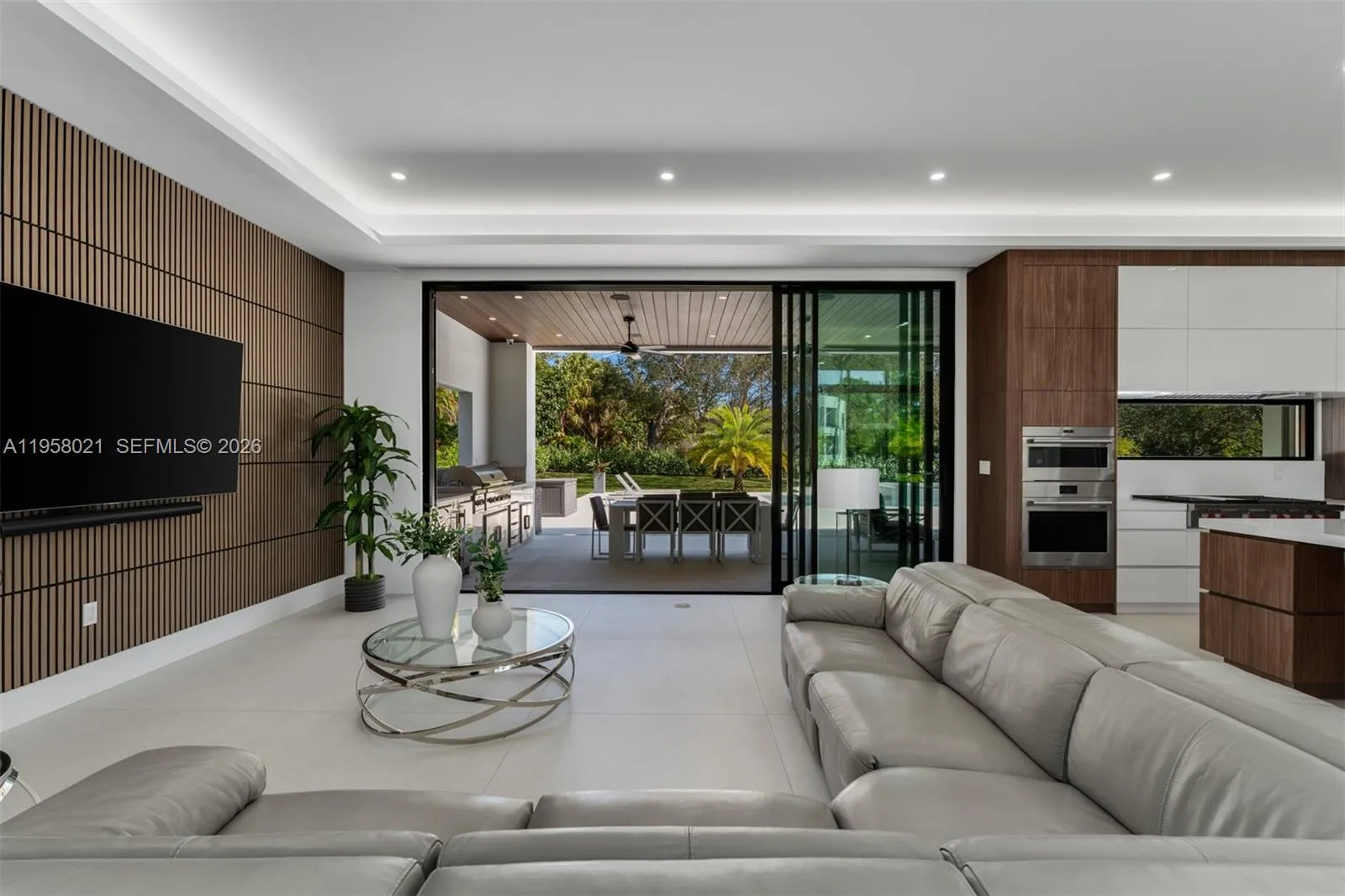 9525 Sw 95th Ct, Miami, Florida 33176, Miami, Florida 33176, 5 Bedrooms Bedrooms, ,6 BathroomsBathrooms,Residential,For Sale,9525 Sw 95th Ct, Miami, Florida 33176,A11958021