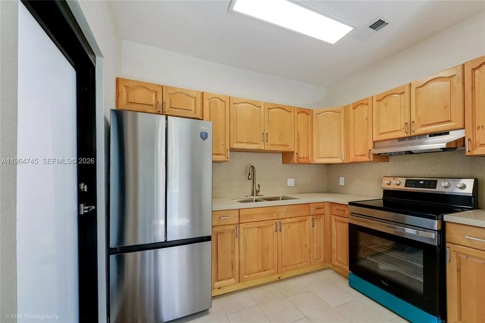 Exit door to side of the house