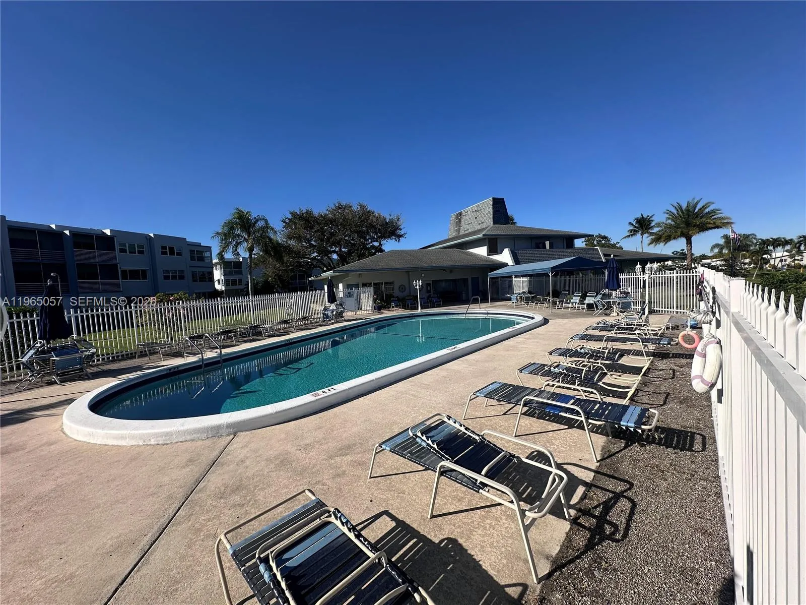 2223 Park Ln 304, Hollywood, Florida 33021, Hollywood, Florida 33021, 1 Bedroom Bedrooms, ,1 BathroomBathrooms,Residential,For Sale,2223 Park Ln 304, Hollywood, Florida 33021,A11965057