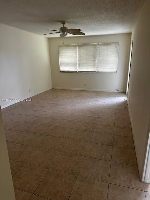 2223 Park Ln 304, Hollywood, Florida 33021, Hollywood, Florida 33021, 1 Bedroom Bedrooms, ,1 BathroomBathrooms,Residential,For Sale,2223 Park Ln 304, Hollywood, Florida 33021,A11965057