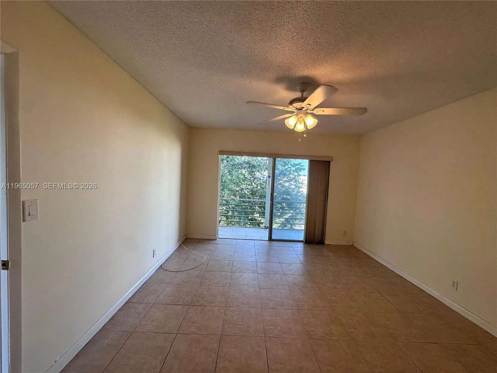2223 Park Ln 304, Hollywood, Florida 33021, Hollywood, Florida 33021, 1 Bedroom Bedrooms, ,1 BathroomBathrooms,Residential,For Sale,2223 Park Ln 304, Hollywood, Florida 33021,A11965057