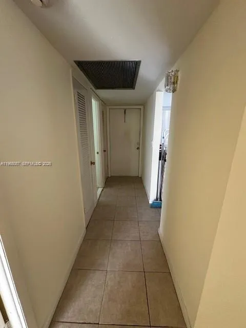 2223 Park Ln 304, Hollywood, Florida 33021, Hollywood, Florida 33021, 1 Bedroom Bedrooms, ,1 BathroomBathrooms,Residential,For Sale,2223 Park Ln 304, Hollywood, Florida 33021,A11965057