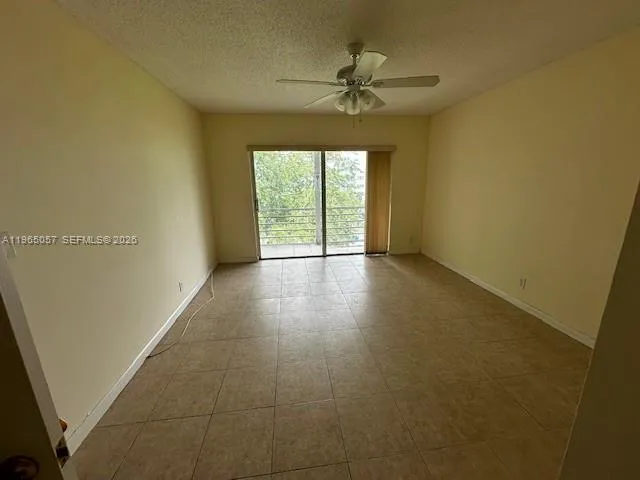 2223 Park Ln 304, Hollywood, Florida 33021, Hollywood, Florida 33021, 1 Bedroom Bedrooms, ,1 BathroomBathrooms,Residential,For Sale,2223 Park Ln 304, Hollywood, Florida 33021,A11965057