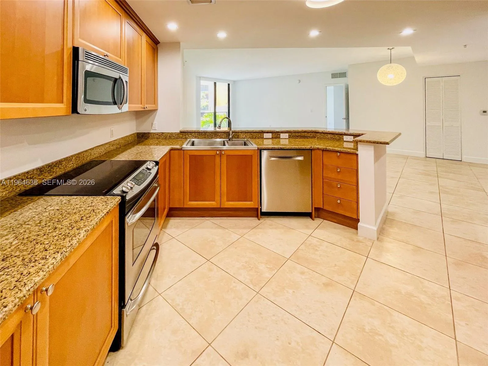55 Merrick Way 715, Coral Gables, Florida 33134, Coral Gables, Florida 33134, 2 Bedrooms Bedrooms, ,2 BathroomsBathrooms,Residential,For Sale,55 Merrick Way 715, Coral Gables, Florida 33134,A11964638