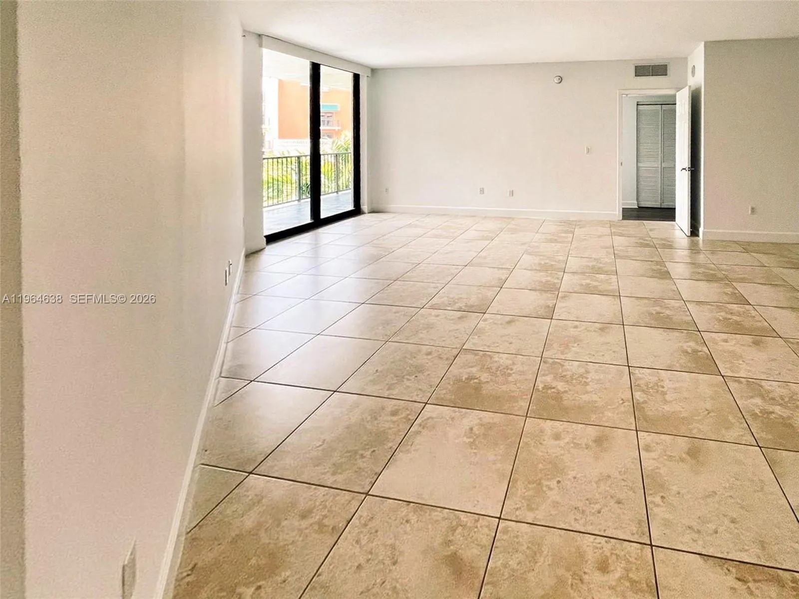 55 Merrick Way 715, Coral Gables, Florida 33134, Coral Gables, Florida 33134, 2 Bedrooms Bedrooms, ,2 BathroomsBathrooms,Residential,For Sale,55 Merrick Way 715, Coral Gables, Florida 33134,A11964638