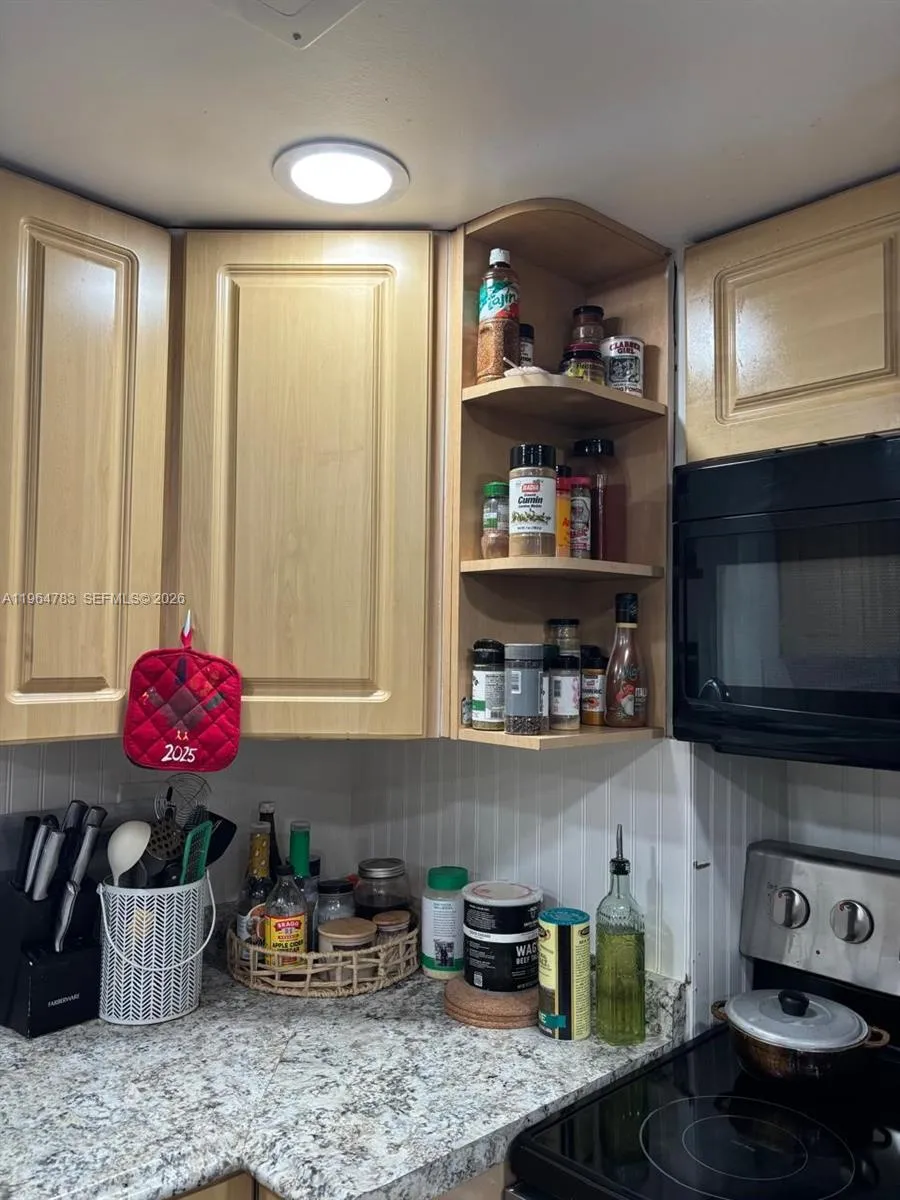 9365 Fontainebleau Blvd E105, Miami, Florida 33172, Miami, Florida 33172, 1 Bedroom Bedrooms, ,1 BathroomBathrooms,Residential Lease,For Rent,9365 Fontainebleau Blvd E105, Miami, Florida 33172,A11964783