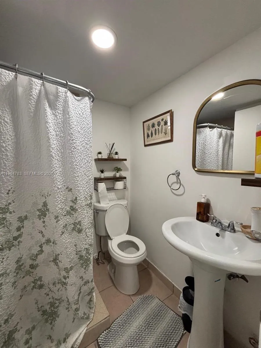 9365 Fontainebleau Blvd E105, Miami, Florida 33172, Miami, Florida 33172, 1 Bedroom Bedrooms, ,1 BathroomBathrooms,Residential Lease,For Rent,9365 Fontainebleau Blvd E105, Miami, Florida 33172,A11964783