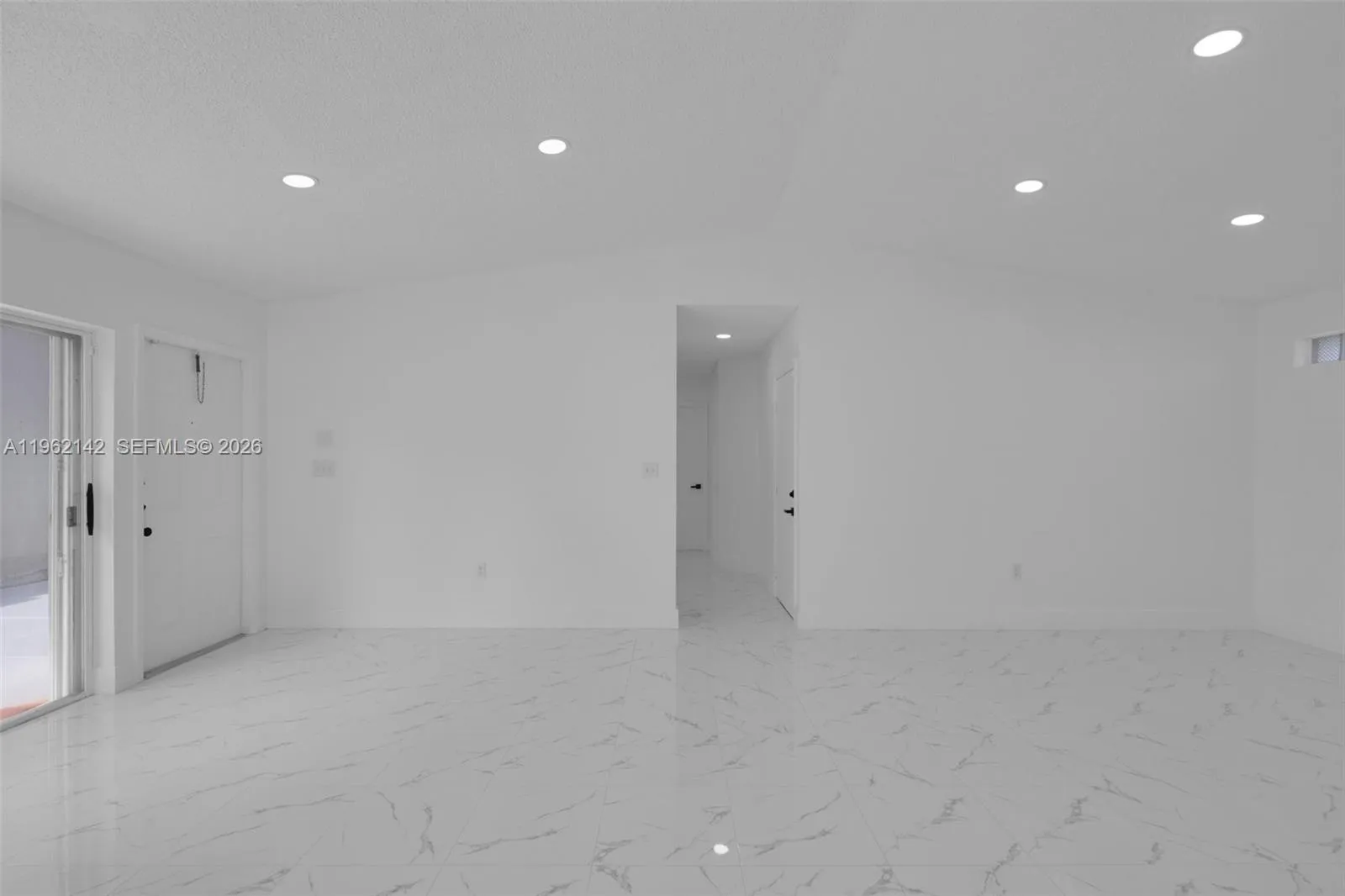 16907 Sw 142nd Pl, Miami, Florida 33177, Miami, Florida 33177, 3 Bedrooms Bedrooms, ,2 BathroomsBathrooms,Residential,For Sale,16907 Sw 142nd Pl, Miami, Florida 33177,A11962142