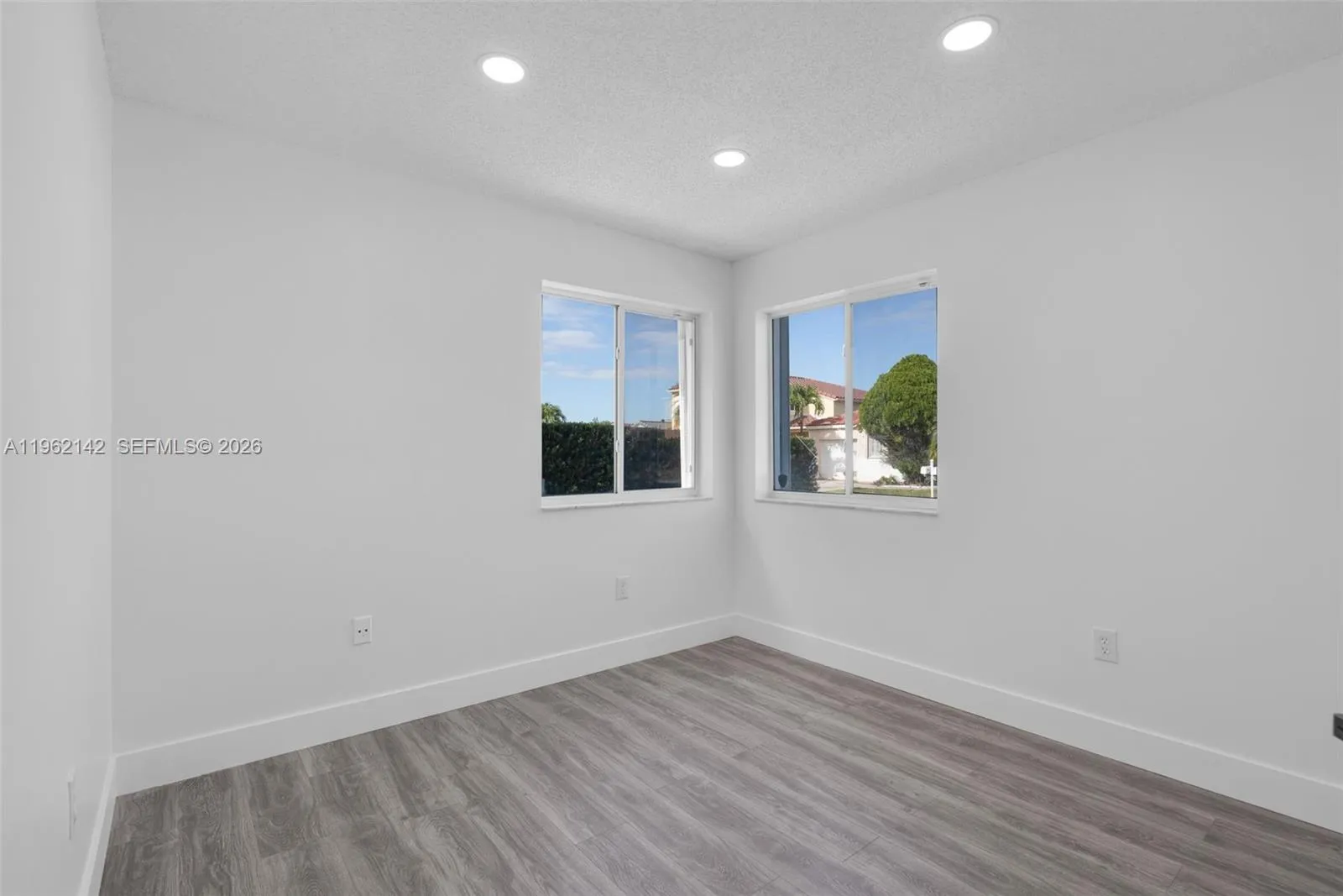 16907 Sw 142nd Pl, Miami, Florida 33177, Miami, Florida 33177, 3 Bedrooms Bedrooms, ,2 BathroomsBathrooms,Residential,For Sale,16907 Sw 142nd Pl, Miami, Florida 33177,A11962142