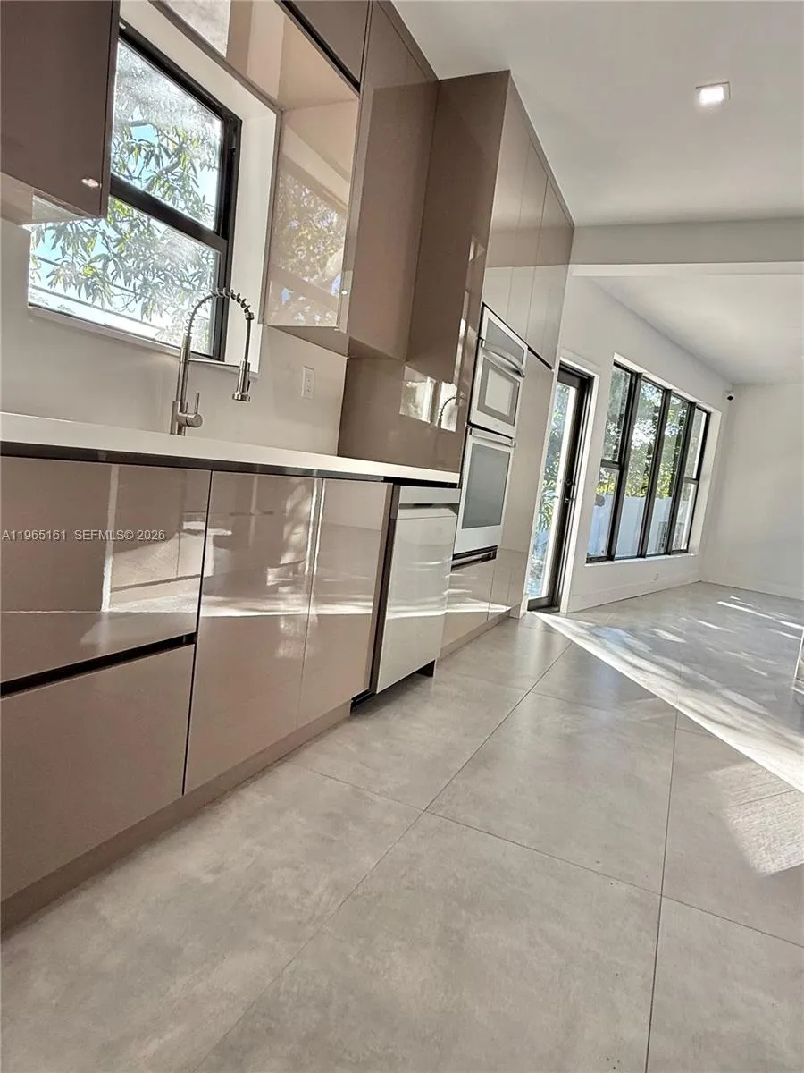 12615 N Miami Ave, North Miami, Florida 33168, North Miami, Florida 33168, 3 Bedrooms Bedrooms, ,2 BathroomsBathrooms,Residential,For Sale,12615 N Miami Ave, North Miami, Florida 33168,A11965161