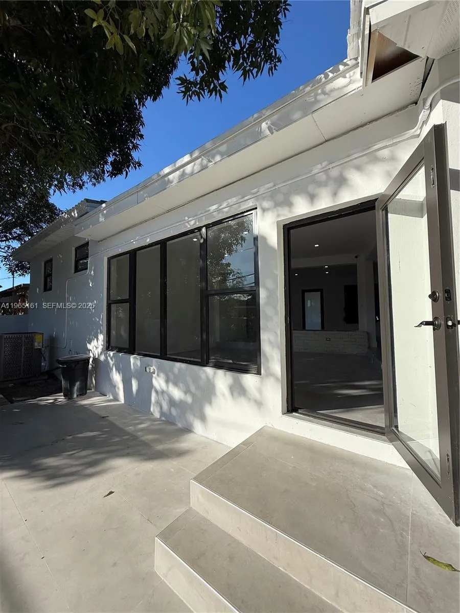 12615 N Miami Ave, North Miami, Florida 33168, North Miami, Florida 33168, 3 Bedrooms Bedrooms, ,2 BathroomsBathrooms,Residential,For Sale,12615 N Miami Ave, North Miami, Florida 33168,A11965161