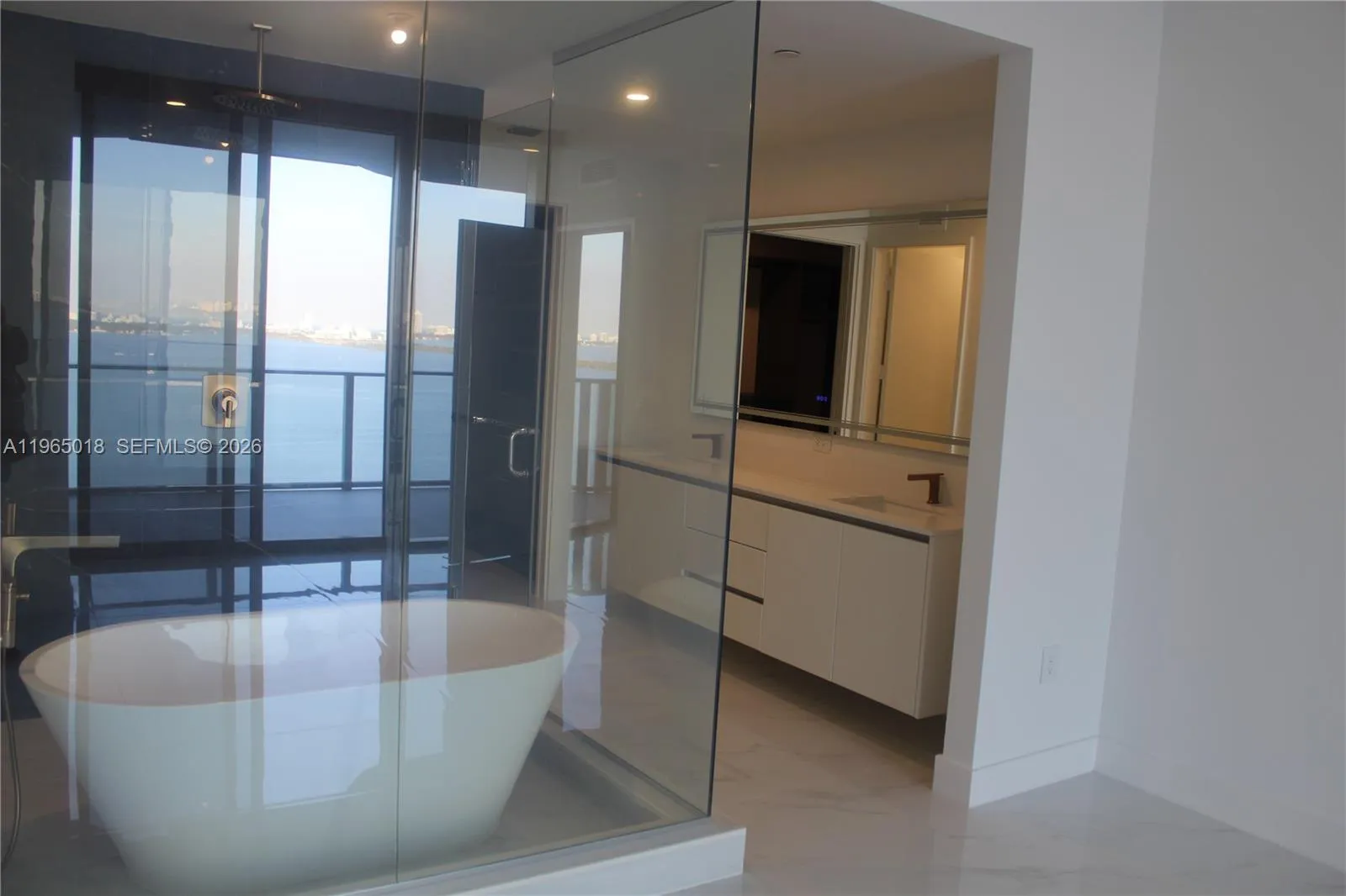 700 Ne 24th Street 2305, Miami, Florida 33137, Miami, Florida 33137, 3 Bedrooms Bedrooms, ,3 BathroomsBathrooms,Residential Lease,For Rent,700 Ne 24th Street 2305, Miami, Florida 33137,A11965018