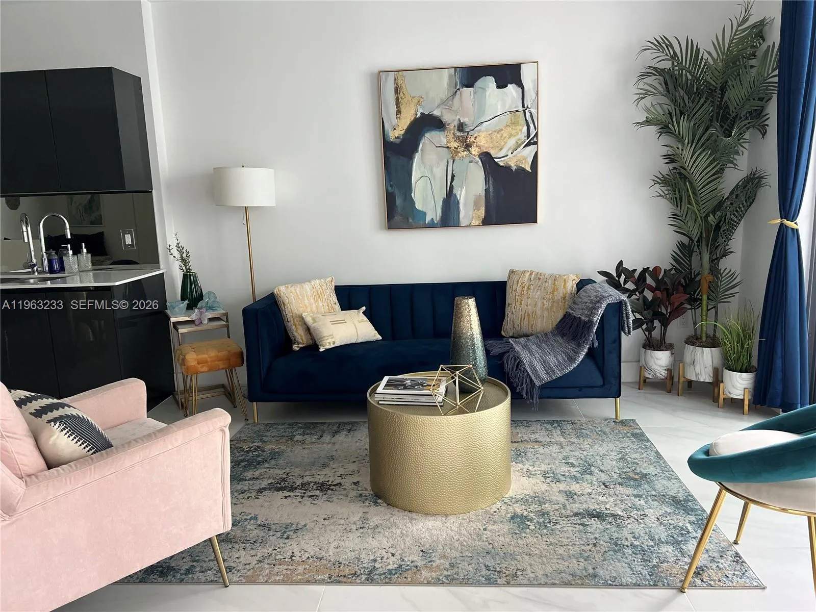 31 Se 6th St 1404, Miami, Florida 33131, Miami, Florida 33131, 1 Bedroom Bedrooms, ,1 BathroomBathrooms,Residential Lease,For Rent,31 Se 6th St 1404, Miami, Florida 33131,A11963233