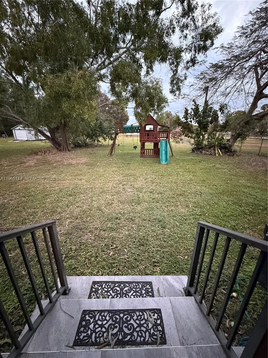 1621 Sw 117th Ave, Davie, Florida 33325, Davie, Florida 33325, 3 Bedrooms Bedrooms, ,2 BathroomsBathrooms,Residential Lease,For Rent,1621 Sw 117th Ave, Davie, Florida 33325,A11965142