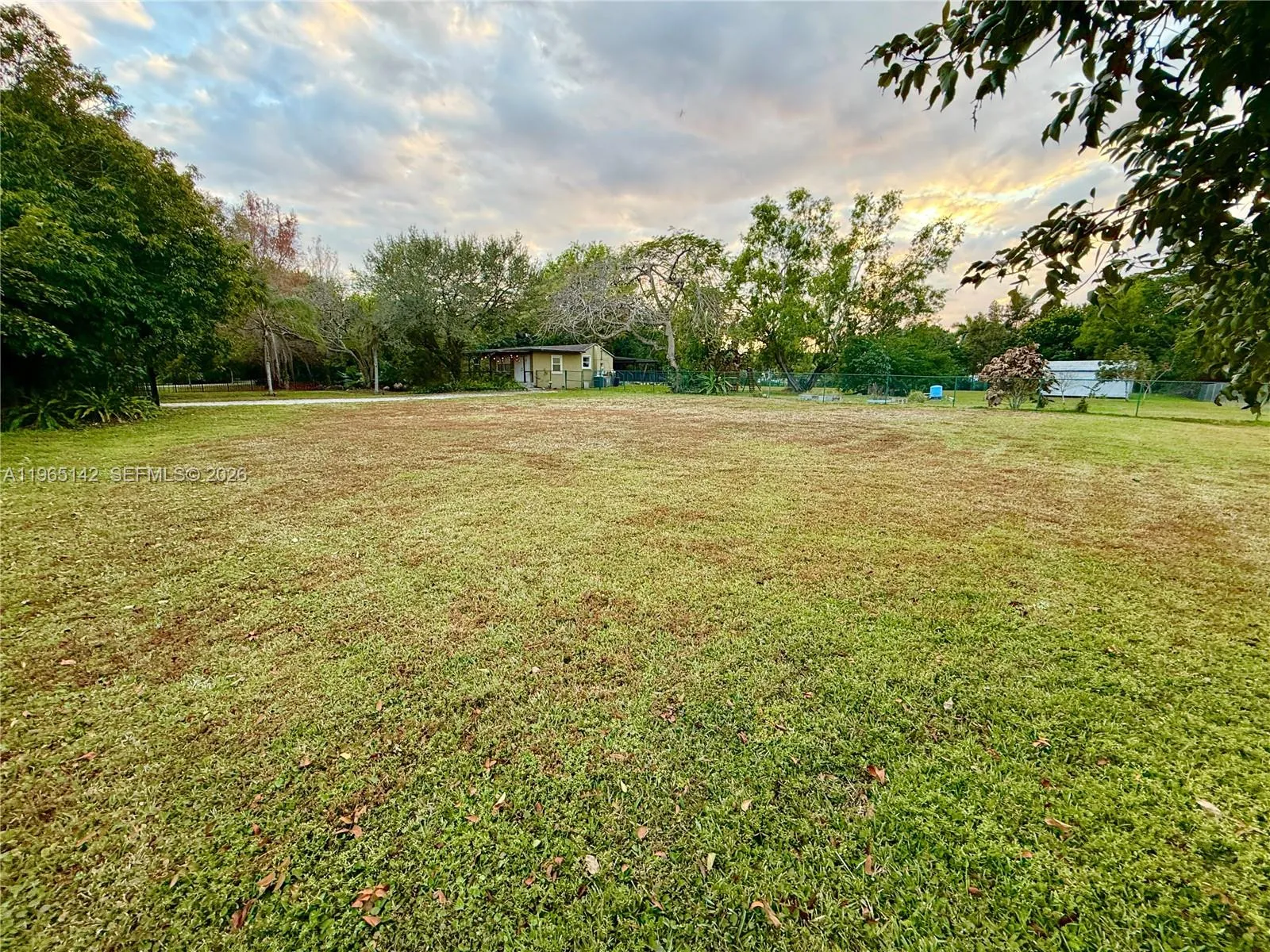 1621 Sw 117th Ave, Davie, Florida 33325, Davie, Florida 33325, 3 Bedrooms Bedrooms, ,2 BathroomsBathrooms,Residential Lease,For Rent,1621 Sw 117th Ave, Davie, Florida 33325,A11965142