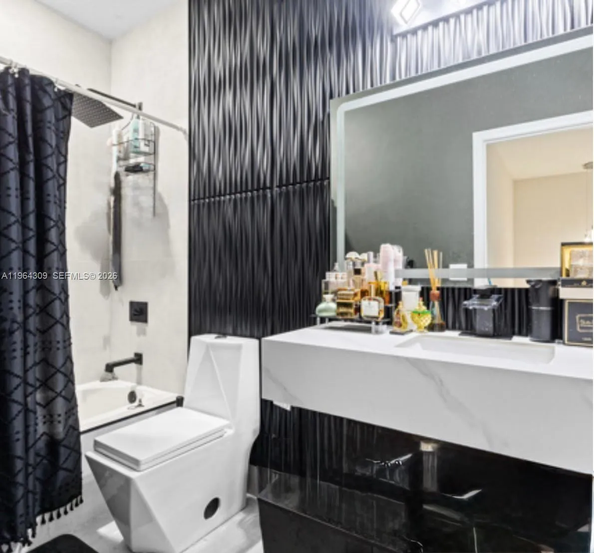 9011 Sw 227th St 7, Cutler Bay, Florida 33190, Cutler Bay, Florida 33190, 3 Bedrooms Bedrooms, ,2 BathroomsBathrooms,Residential,For Sale,9011 Sw 227th St 7, Cutler Bay, Florida 33190,A11964309