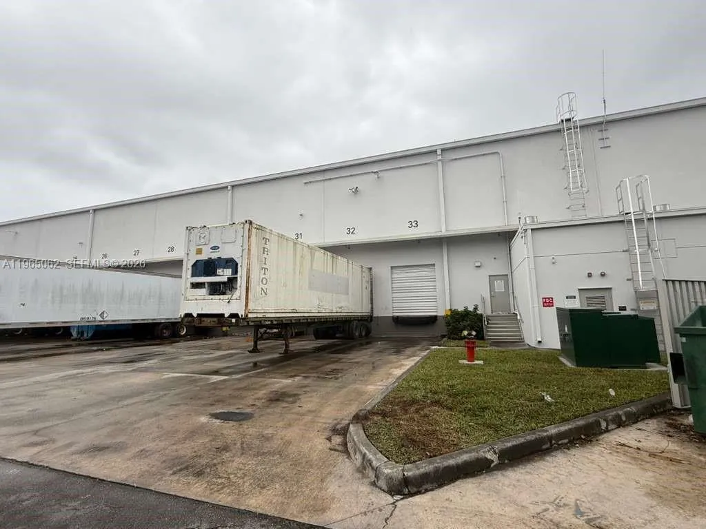11401 Nw 134th St 104-106, Medley, Florida 33178, Medley, Florida 33178, ,Commercial Lease,For Rent,11401 Nw 134th St 104-106, Medley, Florida 33178,A11965062