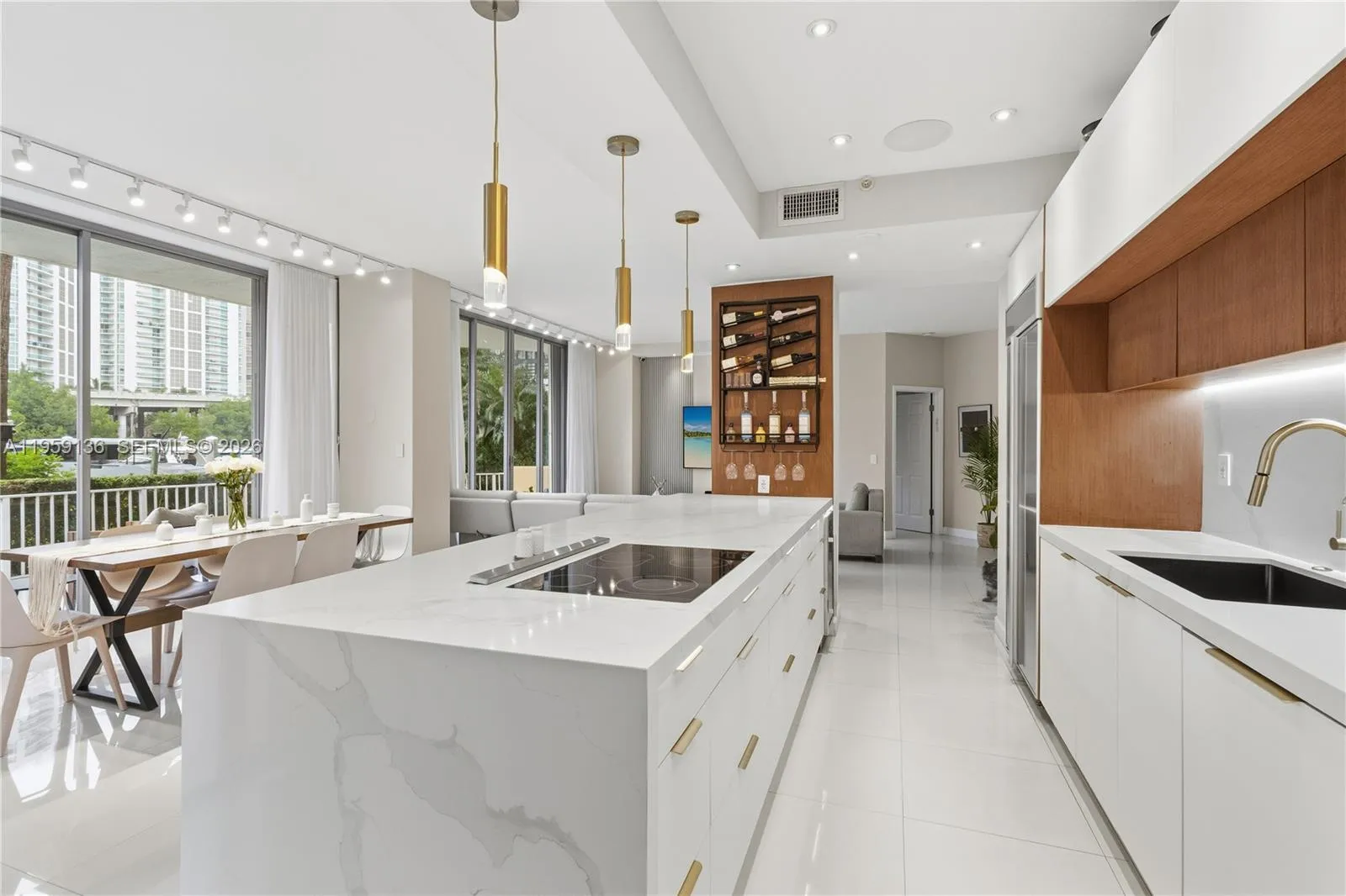 3500 Mystic Pointe Dr 106, Aventura, Florida 33180, Aventura, Florida 33180, 2 Bedrooms Bedrooms, ,2 BathroomsBathrooms,Residential,For Sale,3500 Mystic Pointe Dr 106, Aventura, Florida 33180,A11959136