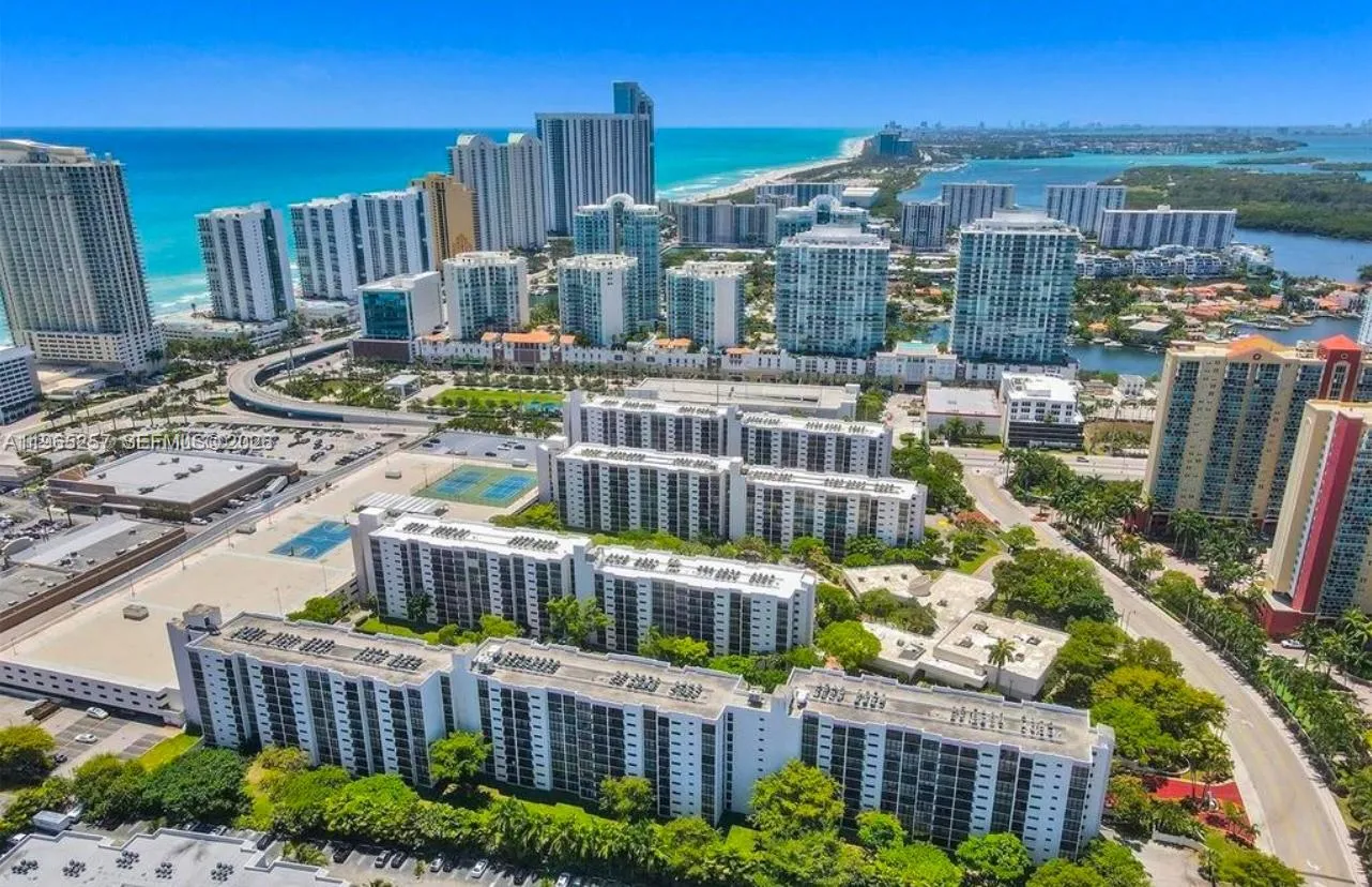 17011 N Bay Rd 906, Sunny Isles Beach, Florida 331, Sunny Isles Beach, Florida 33160, 2 Bedrooms Bedrooms, ,2 BathroomsBathrooms,Residential Lease,For Rent,17011 N Bay Rd 906, Sunny Isles Beach, Florida 331,A11965257