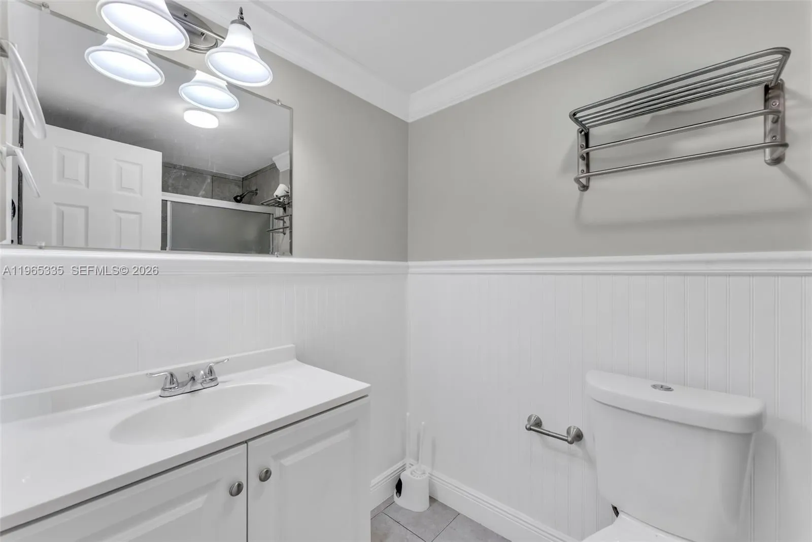 30 E 39th St 214, Hialeah, Florida 33013, Hialeah, Florida 33013, 2 Bedrooms Bedrooms, ,2 BathroomsBathrooms,Residential,For Sale,30 E 39th St 214, Hialeah, Florida 33013,A11965335