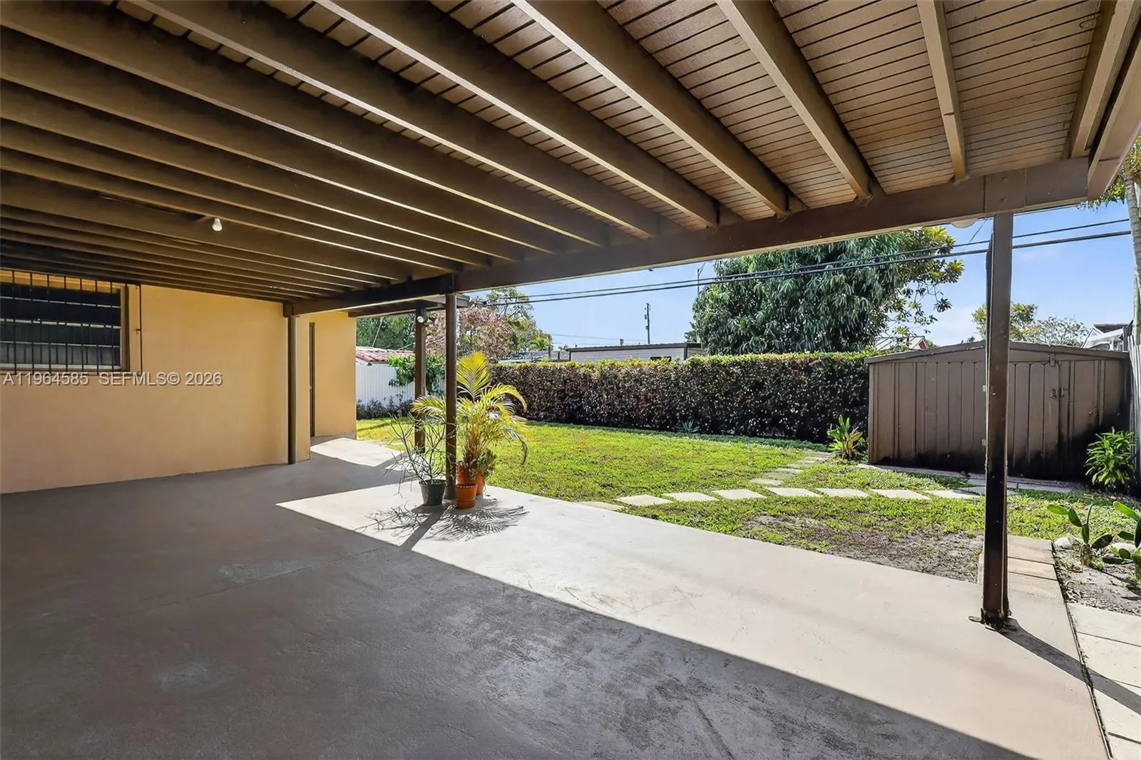 1010 W 33rd Pl, Hialeah, Florida 33012, Hialeah, Florida 33012, 4 Bedrooms Bedrooms, ,2 BathroomsBathrooms,Residential,For Sale,1010 W 33rd Pl, Hialeah, Florida 33012,A11964585